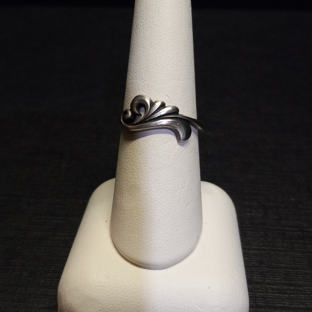 Sterling silver ring - Picture 3 of 9